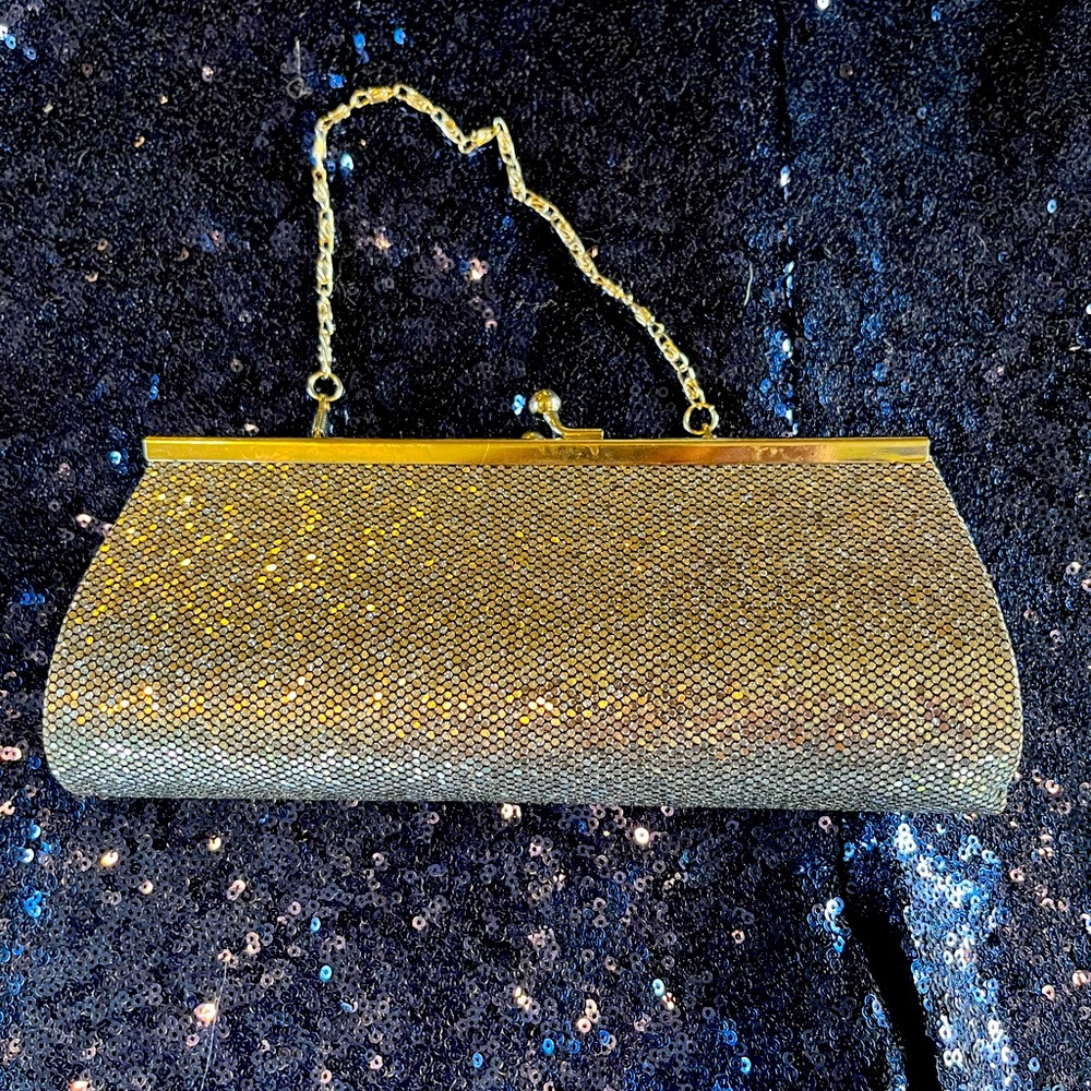 NEW Silver Sparkle Clasp Clutch Pocketbook